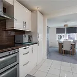 Nyaraló Spacious Luxurious Serviced 6