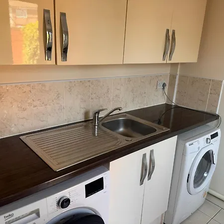 Spacious Luxurious Serviced 6 Barrow-in-Furness