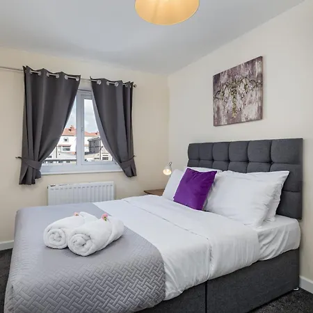 Feriehus Spacious Luxurious Serviced 6