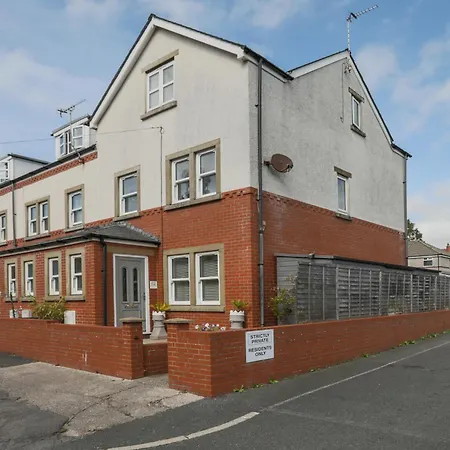 Casa de Férias Spacious Luxurious Serviced 6 Barrow-in-Furness